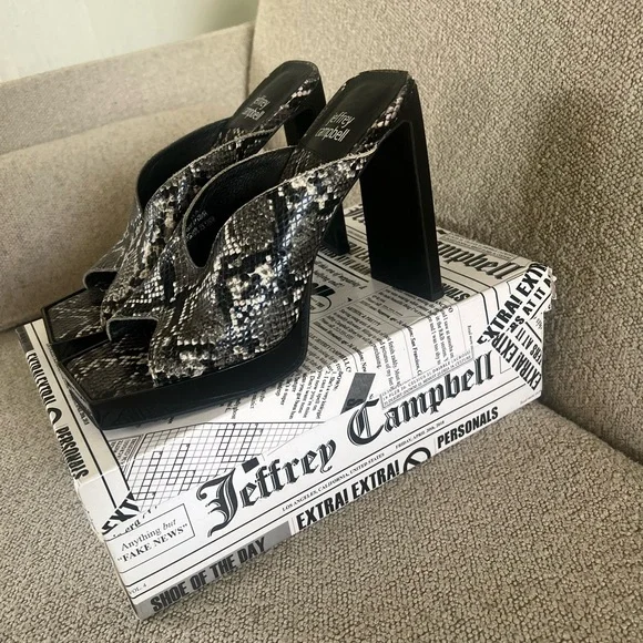 Jeffrey Campbell Snakeskin Heels NIB 9.5 - Picture 2 of 7